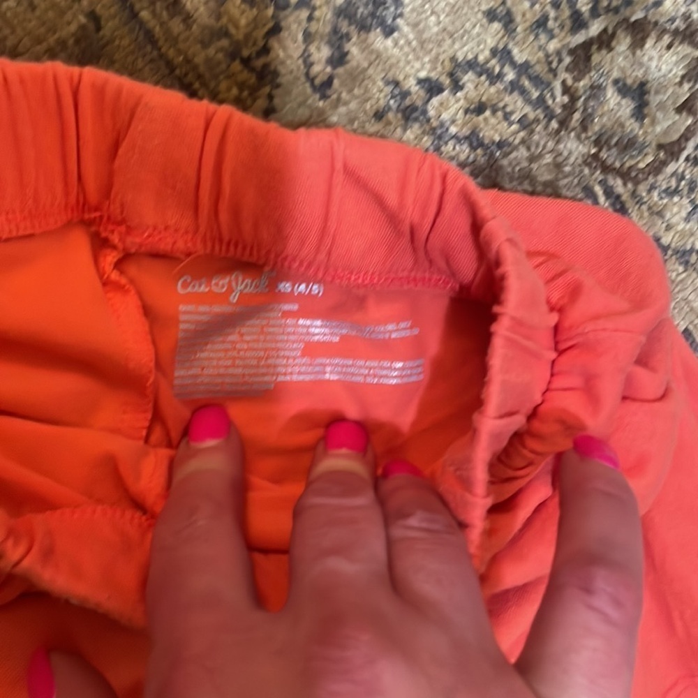 Lot of 3 little girls skirts. - Picture 5 of 7